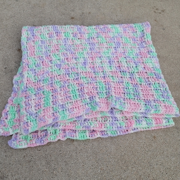 VINTAGE Crochet Blanket Pastel - Picture 9 of 11